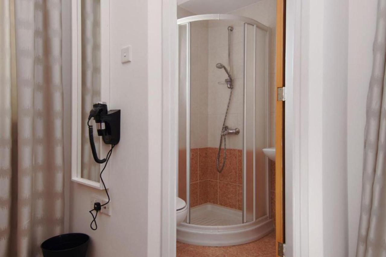 Elite Luxury Villa Paralimni Bagian luar foto